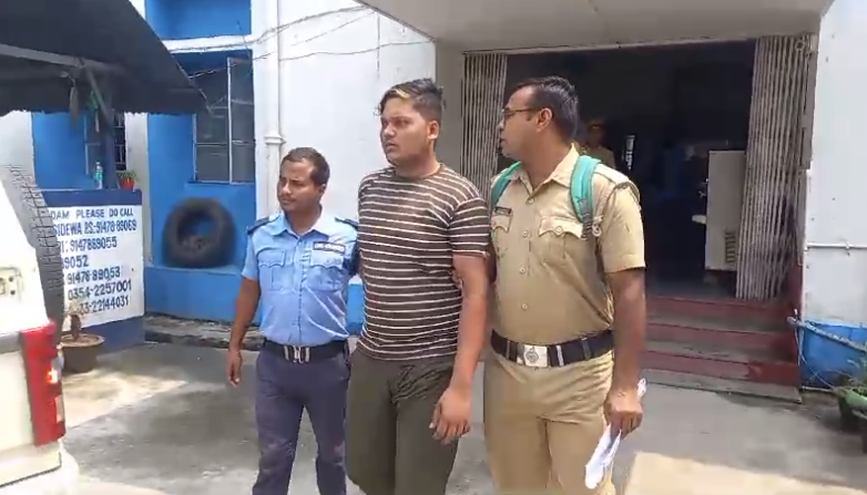 बाइक चोर गिरोह का एक सदस्य चोपड़ा से गिरफ्तार, दो बाइक बरामद