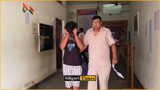 सिलीगुड़ी: जेल से बाहर आते ही फिर चोरी का आरोप, टैब चोरी मामले में युवक गिरफ्तार