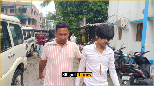 माटीगाड़ा में घर से चल रहे मादक पदार्थ कारोबार का पर्दाफाश, ब्राउन शुगर के साथ युवक गिरफ्तार 