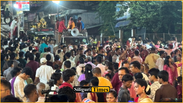 सिलीगुड़ी में कड़ी सुरक्षा के बीच शांतिपूर्ण ढंग से संपन्न हुई दुर्गापूजा, 255 हुड़दंगियों पर पुलिस का शिकंजा