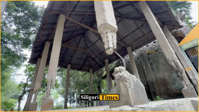 राजगंज में जर्जर भवन में चल रहा आईसीडीएस केंद्र, कभी भी हो सकता है बड़ा हादसा 